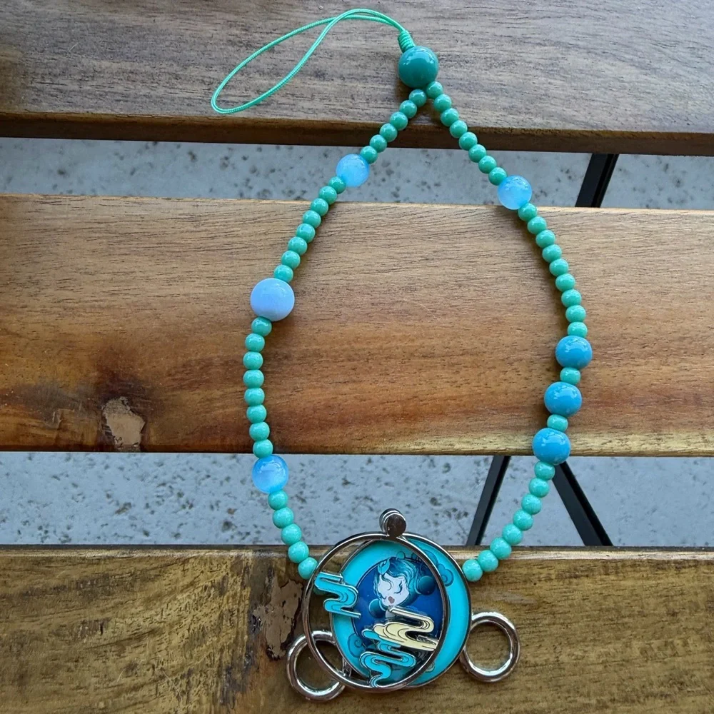 Scullpanda phone wristlet